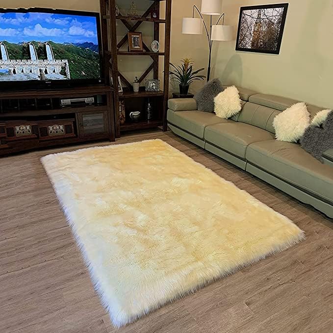 LAMBZY High Pile Super Soft Faux Sheepskin Rug (Cream, 3'x5')