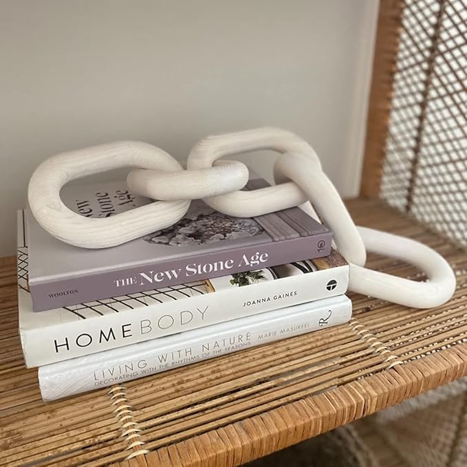 Hanlin Wood Chain Link Decor - Hand Carved Boho Decorative Chain, Farmhouse Decor, Sustainable Pine, Coffee Table Shelf for Home Living Room (White)