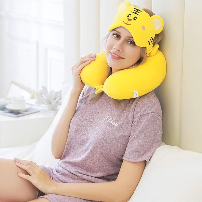 Umerci Travel Pillow, Memory Foam Neck Pillow with 360-Degree Head Support Comfortable Airplane Pillow with Storage Bag Lightweight Traveling Pillow for Sleeping, Car, Train, Bus and Home Use (Tiger)
