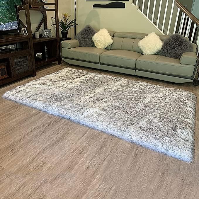 LAMBZY High Pile Super Soft Faux Sheepskin Rug (White/Black, 2'x3')