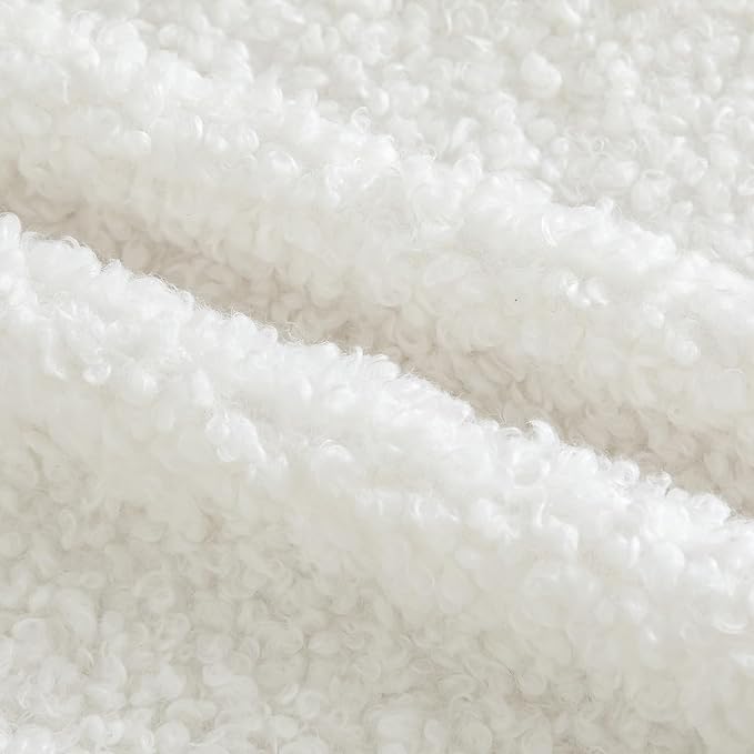 Yaertun Pack of 2 Faux Fur Throw Pillow Covers Decorative Sherpa Boucle Pillow Covers Fuzzy Soft Pillowcases Sheepskin Fleece Cushion Case for Couch Sofa Bed Living Room 26x26 Inch Cream White