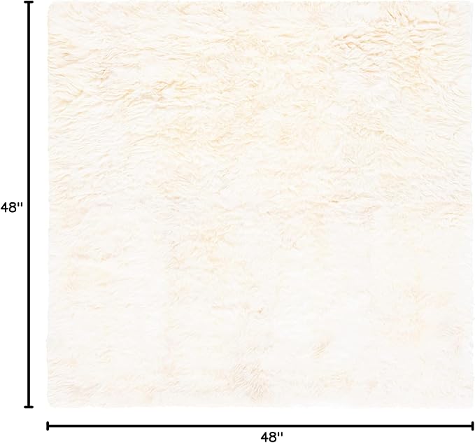 SAFAVIEH Sheep Skin Collection Area Rug - 4' Square, Natural & White, Handmade Rustic Glam Genuine Pelt, 3.4-inch Thick Ideal for High Traffic Areas in Living Room, Bedroom (SHS211A)