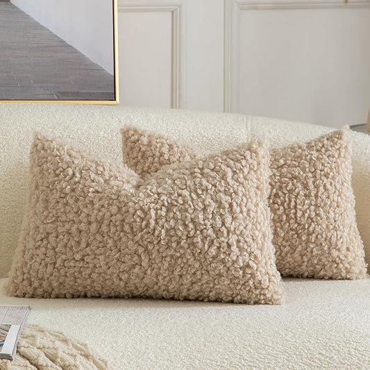 Yaertun Pack of 2 Faux Fur Throw Pillow Covers Decorative Sherpa Boucle Pillow Covers Fuzzy Soft Pillowcases Sheepskin Fleece Cushion Case for Couch Sofa Bed Living Room 12x20 Inch Oatmeal