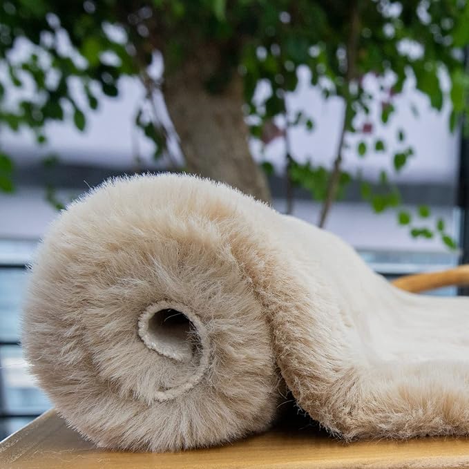 Beige Faux Sheepskin Rabbit Fur Shaggy Rugs for Bedroom Small Shag Washable Fluffy Fur Rug for Living Room Rug 2x3 Nursery Rectange Rugs