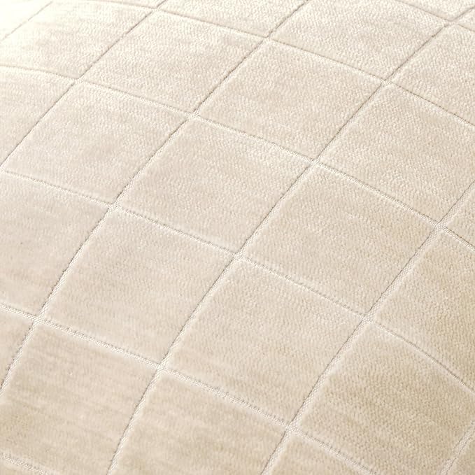 MIULEE Decorative Chenille Check Throw Pillow Covers Vintage Plaid Couch Pillows 22x22 Inch Set of 2 Neutral Boho Farmhouse Cushion Covers Modern Spring Home Decor for Sofa Bed Living Room Beige