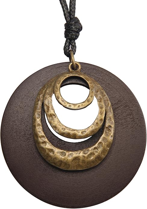 Leather Necklace for Women Boho Choker Necklace Long Cord Leather Pendant Bohemian Neckalce Vintage Alloy Pendant Leather Rope Necklace Wooden Necklaces for Women
