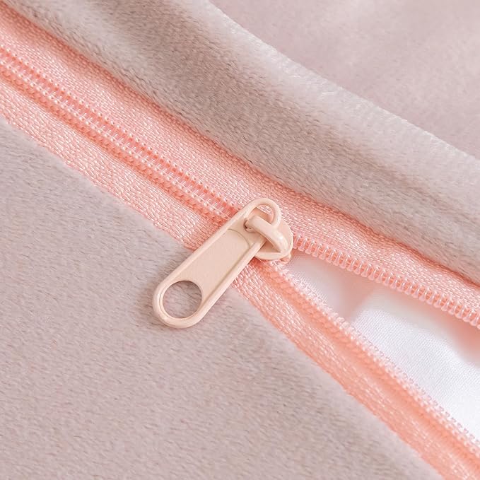 Yaertun Pack of 2 Faux Fur Throw Pillow Covers Decorative Sherpa Boucle Pillow Covers Fuzzy Soft Pillowcases Sheepskin Fleece Cushion Case for Couch Sofa Bed Living Room 18x18 Inch Pink