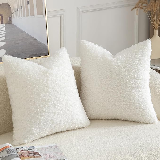 Yaertun Pack of 2 Faux Fur Throw Pillow Covers Decorative Sherpa Boucle Pillow Covers Fuzzy Soft Pillowcases Sheepskin Fleece Cushion Case for Couch Sofa Bed Living Room 24x24 Inch Cream White