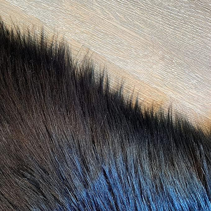 LAMBZY High Pile Super Soft Faux Sheepskin Rug (Black, 2'x3')