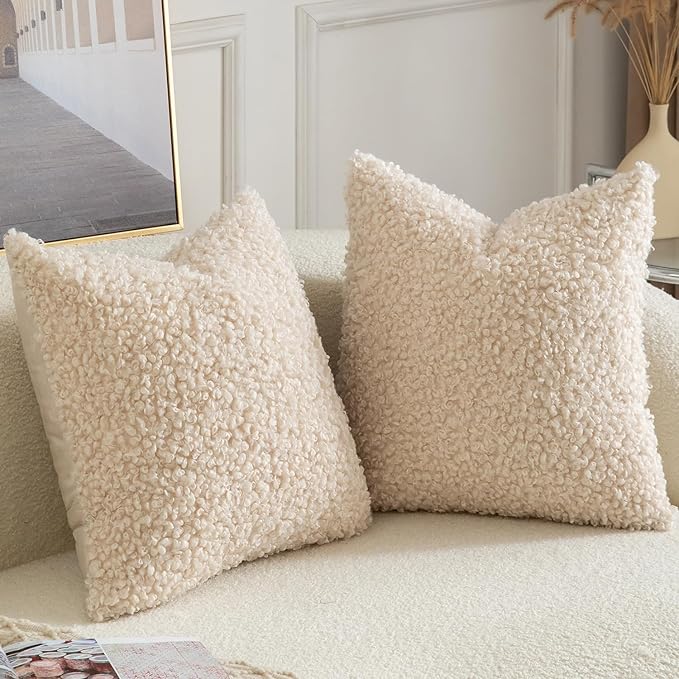 Yaertun Pack of 2 Faux Fur Throw Pillow Covers Decorative Sherpa Boucle Pillow Covers Fuzzy Soft Pillowcases Sheepskin Fleece Cushion Case for Couch Sofa Bed Living Room 26x26 Inch Beige