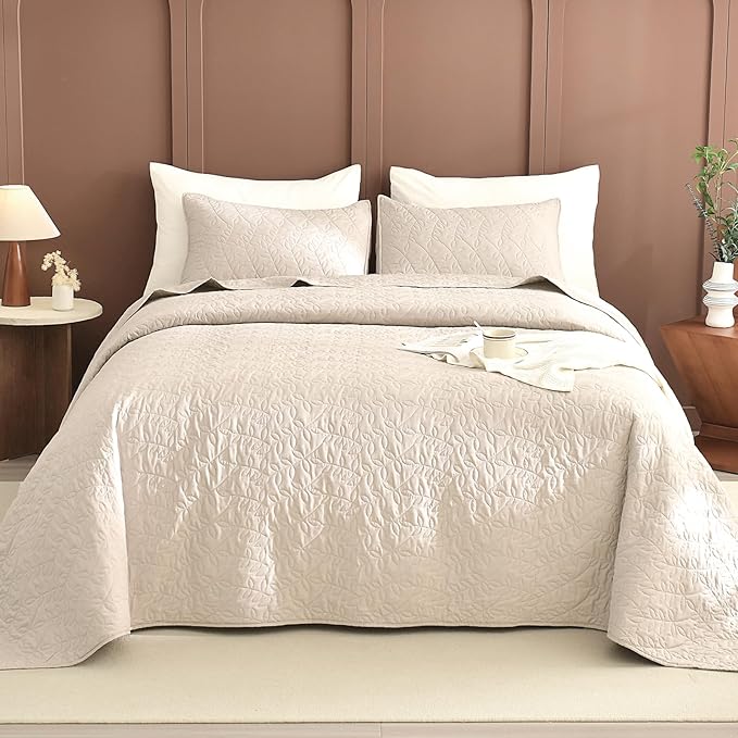 Sanracie Oversized Queen Quilt Bedspread Set 102"*118", 100% Cotton Coverlet Queen Size Wheat Colored Super Soft and Cozy Extra Large Cloud Leaves Quilting Bed Quilts for All Season