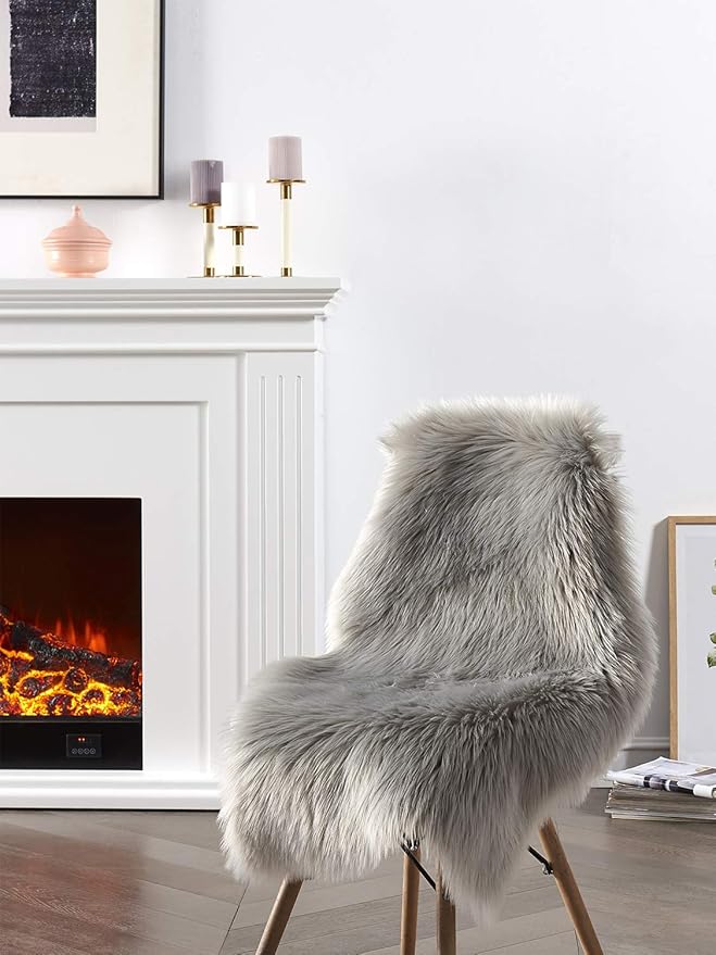 SERISSA Faux Sheepskin Fur Area Rug Grey Fur Chair Cover Seat Pad Small Fuzzy Rug for Bedroom Floor Sofa Living Room Decor 2x3 Feet