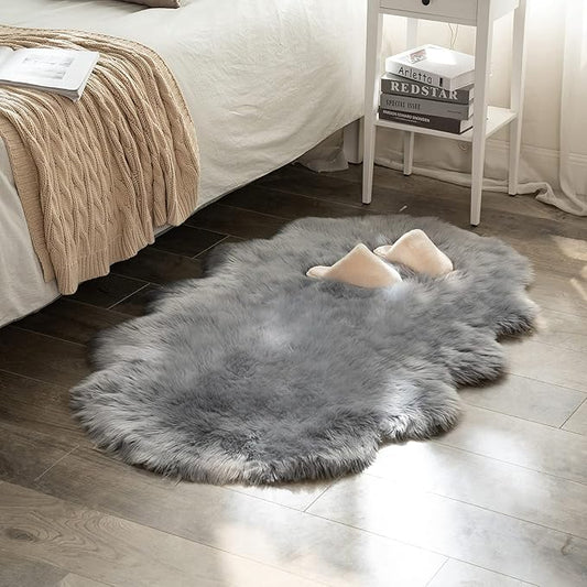 MIULEE Luxury Super Soft Fluffy Area Rug Faux Fur Sheepskin Rug Decorative Plush Shaggy Carpet for Bedside Sofa Floor Nursery 3 x 5 Feet, Grey