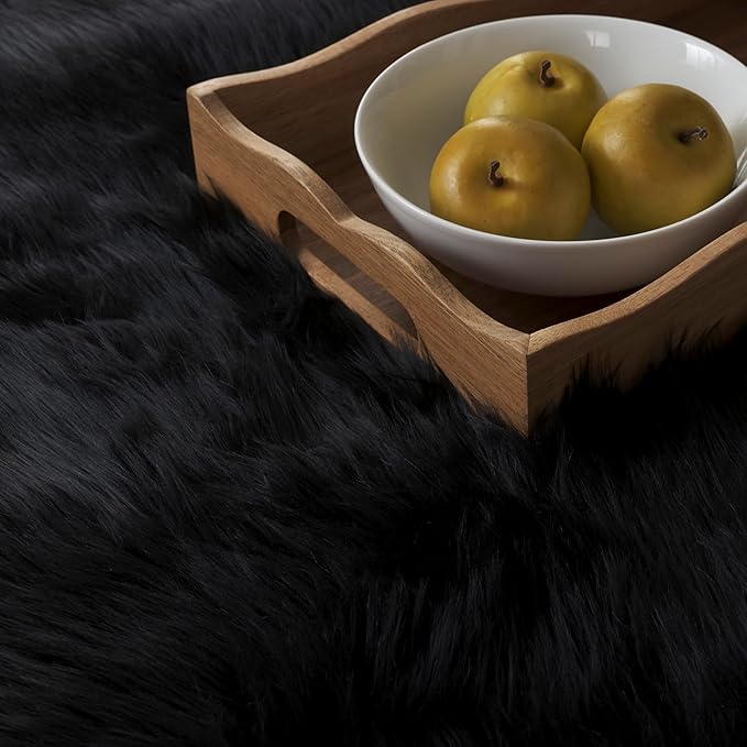 SAFAVIEH Faux Sheep Skin Collection 2' x 3' Black FSS115B Silken Glam 2.35-inch Thick Accent Rug