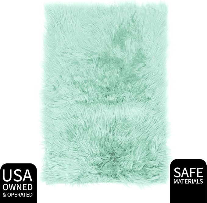 5 x 7 ft Fluffy Mint Green Rug – Faux Fur Area Rug for Bedroom, Living Room, or Office – Luxurious Faux Sheepskin Home Decor