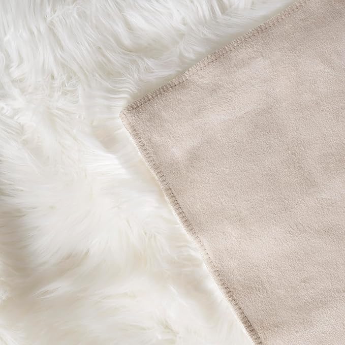 SAFAVIEH Faux Sheep Skin Collection 9' x 12' Ivory FSS235A Silken Glam 2.35-inch Thick Area Rug