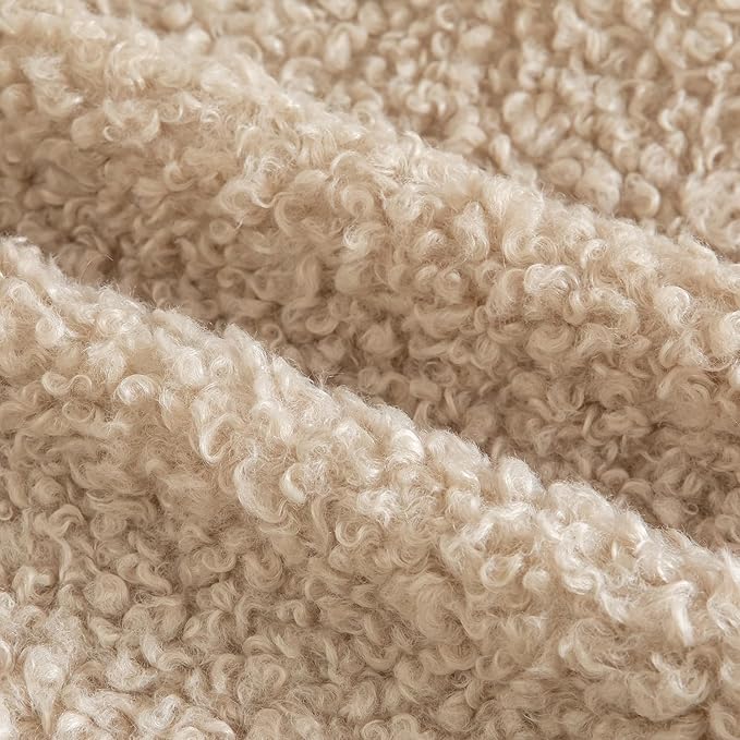 Yaertun Pack of 2 Faux Fur Throw Pillow Covers Decorative Sherpa Boucle Pillow Covers Fuzzy Soft Pillowcases Sheepskin Fleece Cushion Case for Couch Sofa Bed Living Room 22x22 Inch Oatmeal