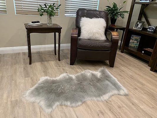 LAMBZY Faux Sheepskin Super Soft Hypoallergenic Silky Shag Rug for Living Room, Kids Room, Sofa (Single and a Half 2'x4'6", Grey)