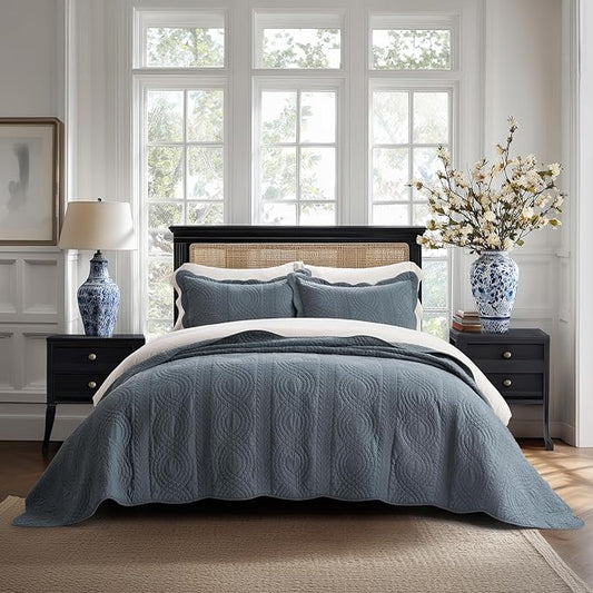 EVERGRACEHOME 100% Cotton Scallop Quilt Set, King Size 3 Piece Set – Lightweight Bedspread with 2 Shams, Soft Prewashed Matelasse Coverlet for Cozy and Elegant Bedding, Stormy Blue