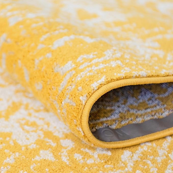 Rugs.com Arlington Collection Rug – 6' x 9' Yellow Medium-Pile Rug Perfect for Living Rooms, Large Dining Rooms, Open Floorplans