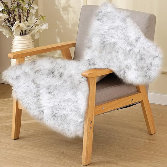 White and Grey Faux Fuzzy Fur Sheepskin Washable Area Rugs for Living Room 2x3 Boho Shag Nursery Rug Cute Home Décor