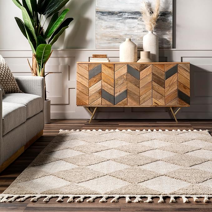 Nuloom Marissa Beige/Ivory, 6' Square, Diamond, Tassel, Soft and Cozy, High Traffic, Stain Resistant, Easy Clean, Durable Area Rug for Bedroom, Living Room, Dining Space, Den, Foyer, Entryway