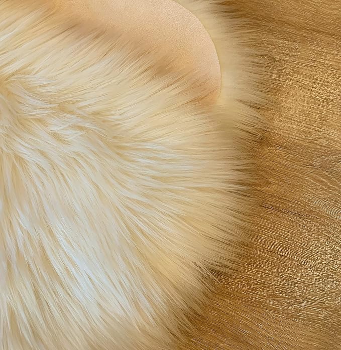 LAMBZY Faux Sheepskin Super Soft Hypoallergenic Silky Shag Rug for Living Room, Kids Room, Sofa (Sexto 6 Pelts 6'x6', Cream)