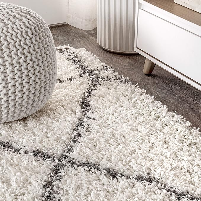 JONATHAN Y Mercer Shag Plush Tassel Ivory/Gray Indoor Area Rug, 5x8, Moroccan Geometric Trellis, Easy-Cleaning for Living Room, Bedroom, Kitchen, Pet Friendly, Non-Shedding (MCR101B-5)