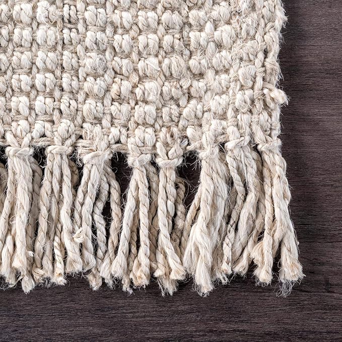 nuLOOM 5x8 Daniela Jute Tassel Hand Woven Area Rug, Off White, Solid Chunky Farmhouse Design, Natural Fiber, For Bedroom, Dining Room, Living Room, Hallway, Office, Entryway