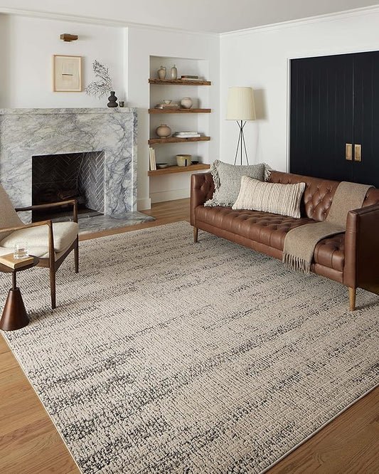 Loloi Darby Collection DAR-02 Oatmeal/Charcoal 4'-0" x 6'-0" Accent Rug