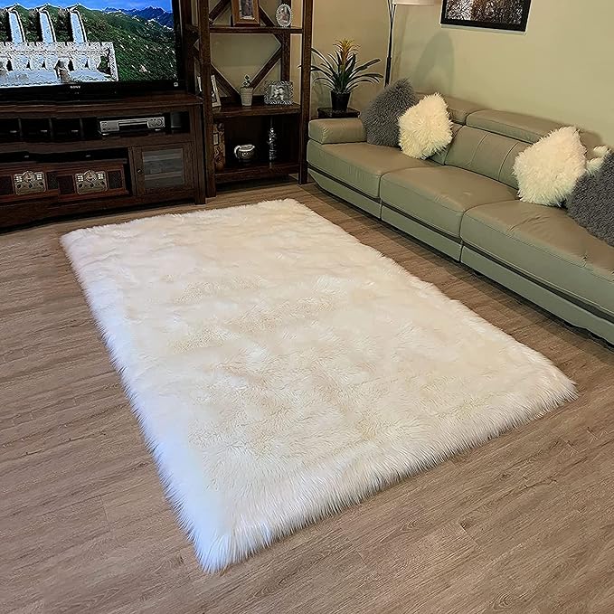 LAMBZY High Pile Super Soft Faux Sheepskin Rug (8'x11', White)