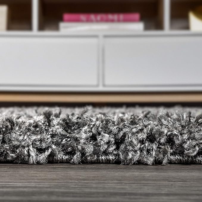 JONATHAN Y Mercer Shag Plush Tassel Charcoal Indoor Area Rug, 3x5, Contemporary, Modern, Easy-Cleaning for Living Room, Bedroom, Kitchen, Pet Friendly, Non-Shedding (MCR100B-3)