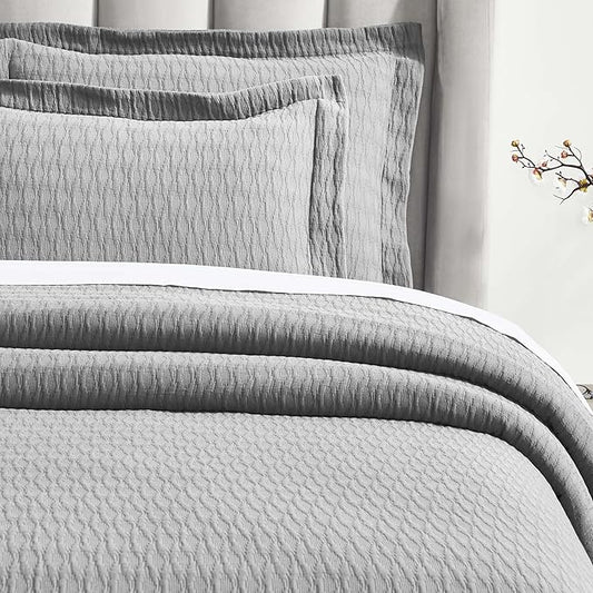 Superior 3 Piece Cotton Bedspread Set, Home Bed Decor, Decorative Bed Spread, 2 Pillow Shams, Medium Weight Blanket, Matelasse Coverlet, Bedding Essentials, Calvert Collection, King, Grey
