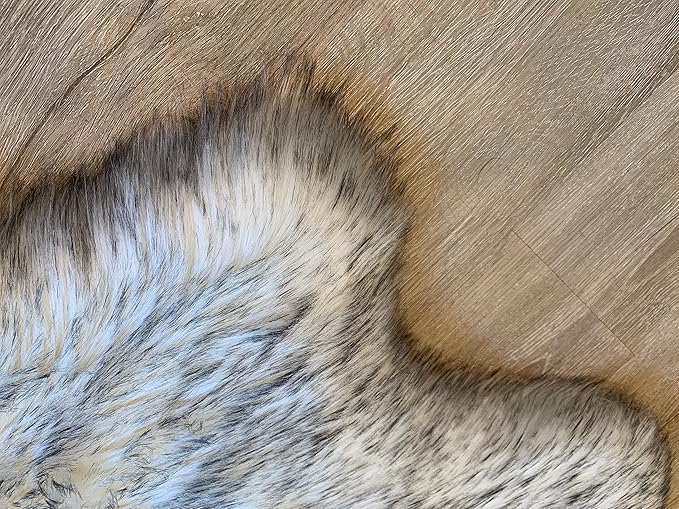 LAMBZY Faux Sheepskin Super Soft Hypoallergenic Silky Shag Rug for Living Room, Kids Room, Sofa (Octo 8 Pelts 6'x8', White/Black Tips)