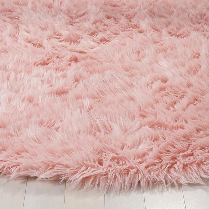 SAFAVIEH Faux Sheep Skin Collection 3' Round Pink FSS235G Silken Glam 2.35-inch Thick Area Rug