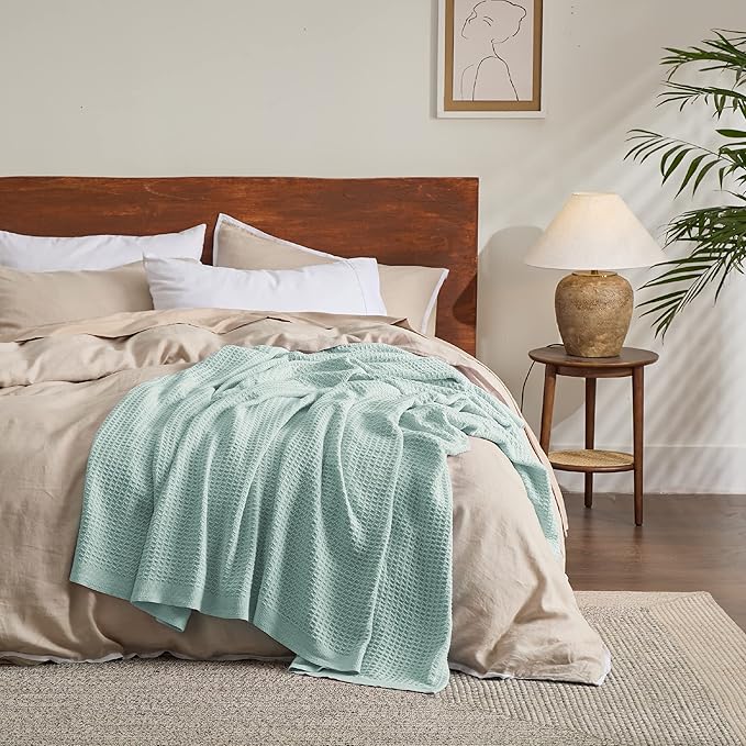Bedsure Gentlesoft 100% Cotton Blanket Twin XL Size for College Dorm - Breathable and Soft, Waffle Weave Twin Blanket for Summer, Dorm Room Essentials, Mint, 66x90 inches