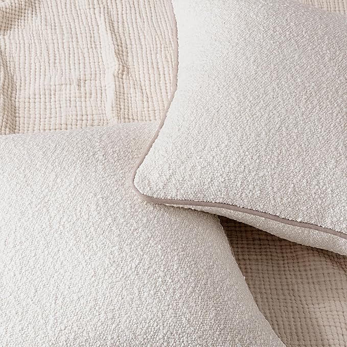 Amazon Basics Boucle Lumbar Throw Pillow Covers for Couch, Living Room, Home Decor with Hidden Zipper, White, 12×20in, Pack of 2