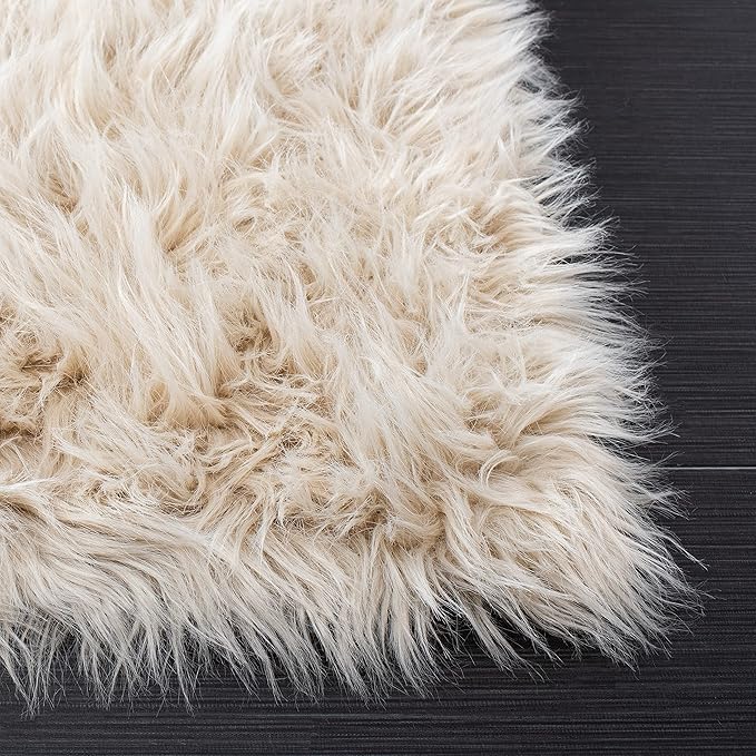 SAFAVIEH Faux Sheep Skin Collection 6' x 9' Beige FSS235K Silken Glam 2.35-inch Thick Area Rug