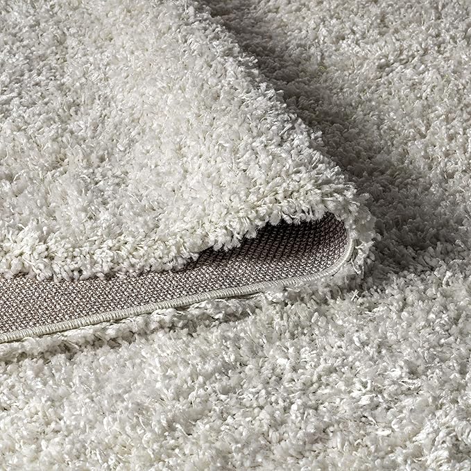 JONATHAN Y Mercer Shag Plush Tassel White Runner Rug, 2x8, Contemporary, Modern, Easy-Cleaning for Living Room, Bedroom, Kitchen, Pet Friendly, Non-Shedding (MCR100A-28)