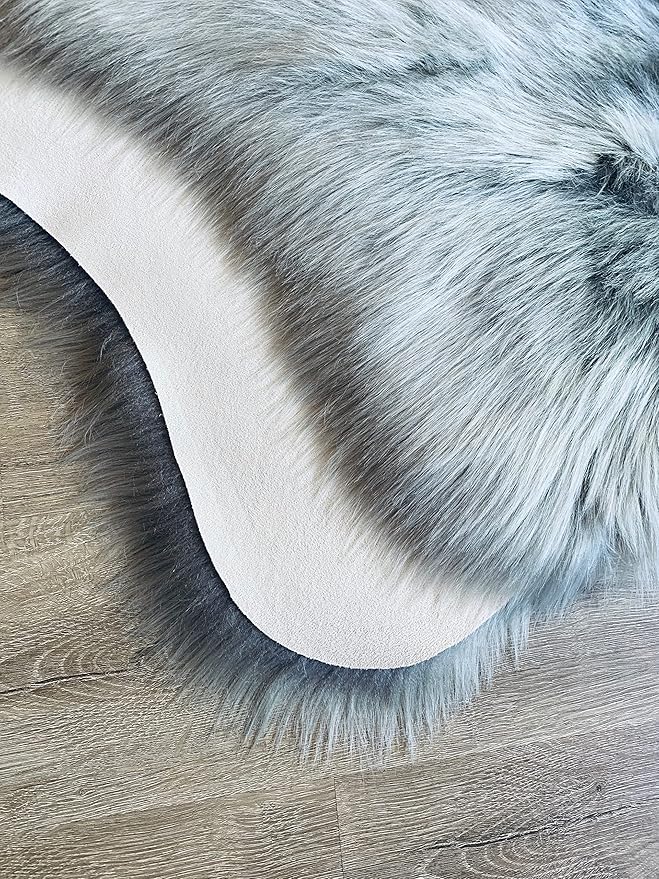 LAMBZY Faux Sheepskin Super Soft Hypoallergenic Silky Shag Rug for Living Room, Kids Room, Sofa (Sexto 6 Pelts 6'x6', Grey)