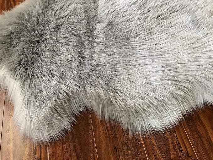 LAMBZY Faux Sheepskin Hypoallergenic Free Shape Silky Shag Rug, Luxury Shaggy Silky Plush Carpet for Bedrooms Rugs Living Kids Room Sofa Floor Rugs (Double Side by Side 3'x4', 90x120cm, Grey)
